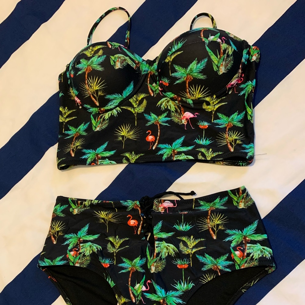 NWT Cupshe High-Waisted Bikini, Large